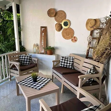 Lacus Cadde Villa